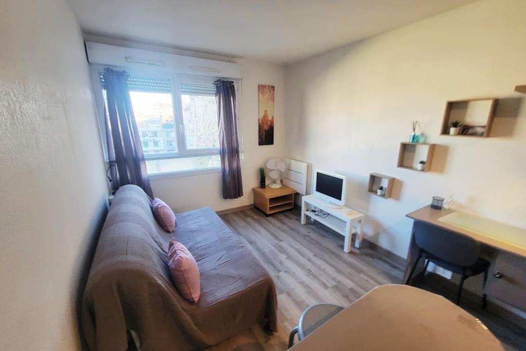 Fully Equipped Apartment St Charles Station Marsilya Dış mekan fotoğraf